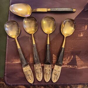 VINTAGE Siam Buddha Flatware Set 4 Soup Spoon 1 serving spoon Wood Handle LQQK!